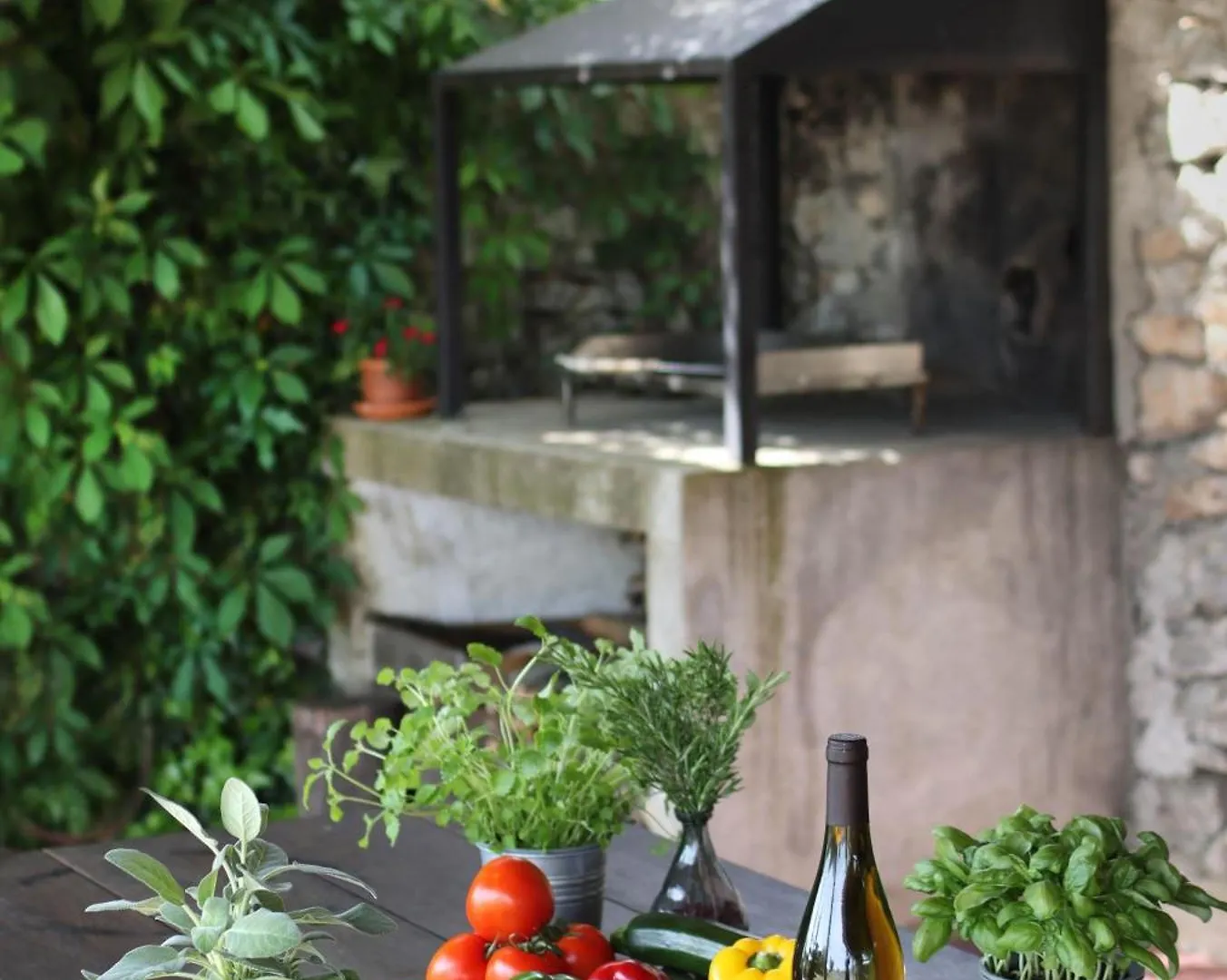 Holiday home Modernes Ferienhaus In Krnica Mit Grossem Garten Croatia